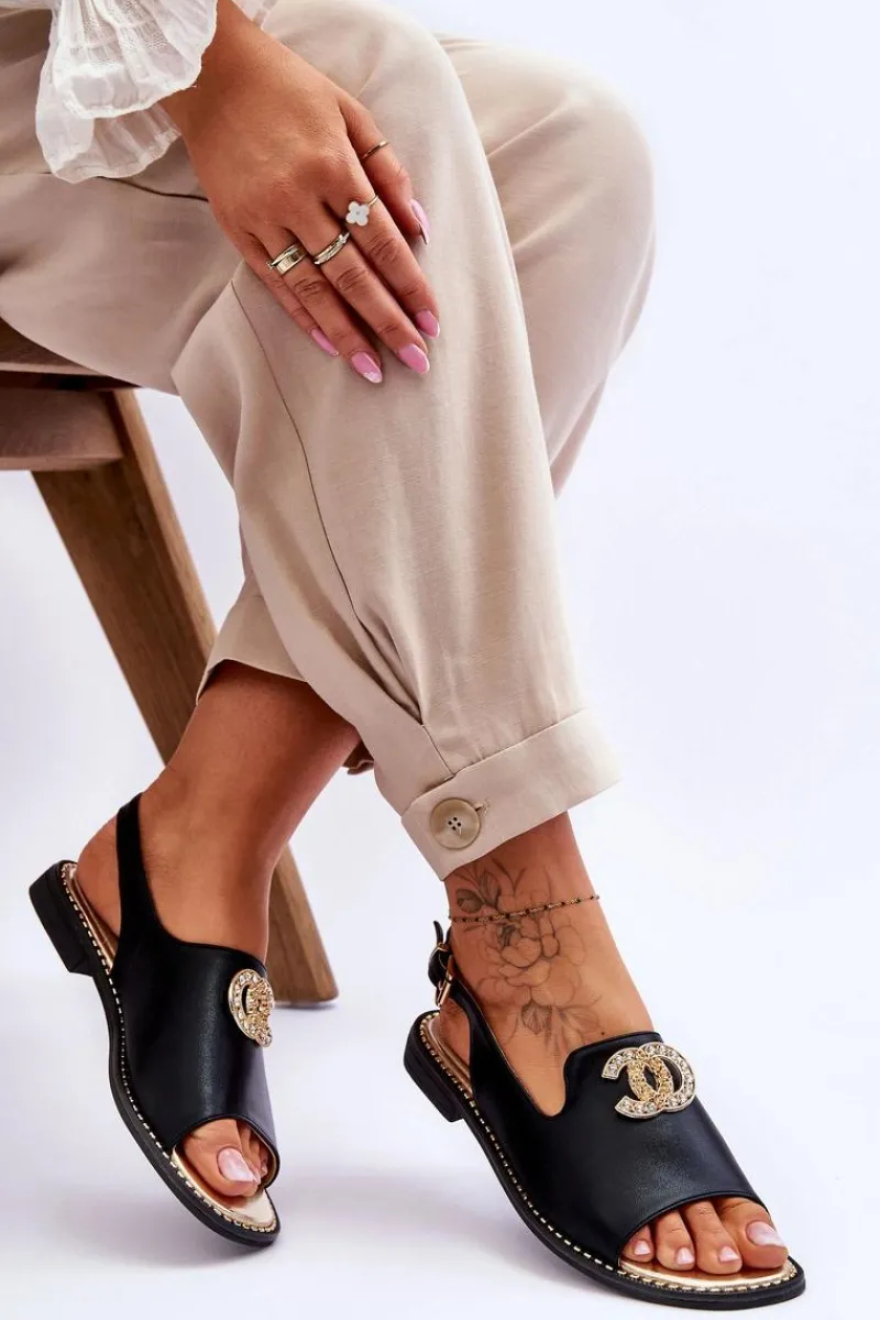 Damskie Sandały Z Ozdobą S.Barski KV-2775-49 Czarne Damskie Sandały Płaskie