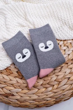 Hot Aura.via Damskie Skarpetki Ciepłe Szare z Pingwinem