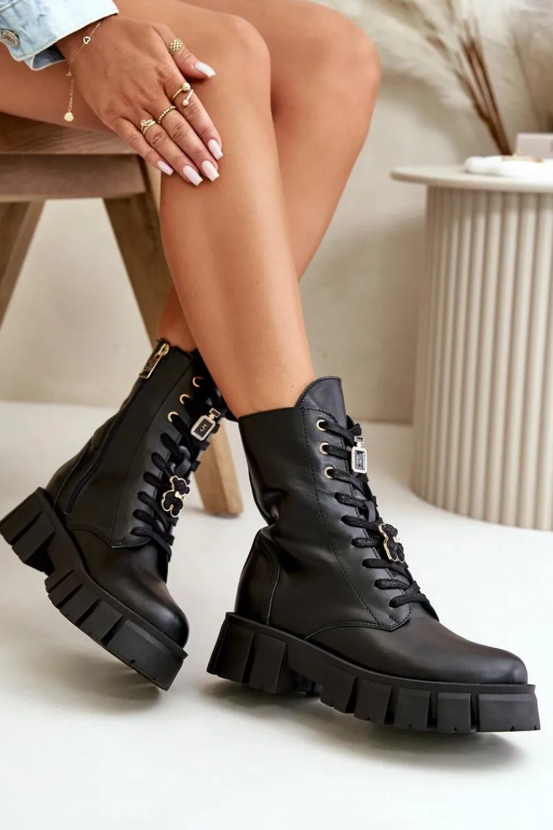 Damskie Trapery|Botki Skórzane>CheBello Damskie Skórzane Botki Workery Z Przypinkami 4247 Czarne