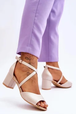 New Damskie Skórzane Sandałki Na Niskim Obcasie Złote Quinn Damskie Sandały Na Obcasie