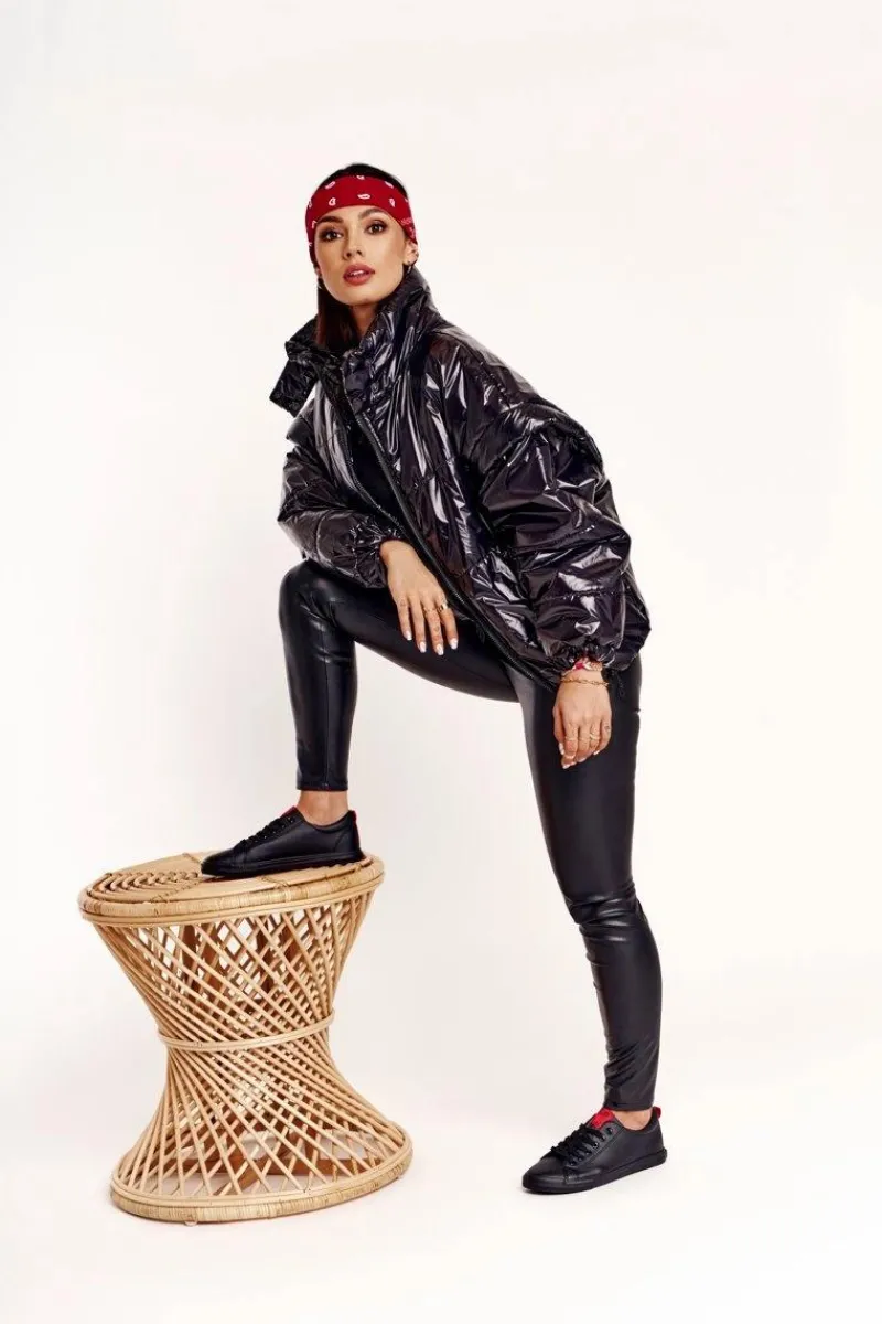 Best Damskie Skórzane Tenisówki Z Tasiemką BIG STAR DD274687 Czarne Damskie Trampki Damskie Big Star|Trampki Damskie Niskie