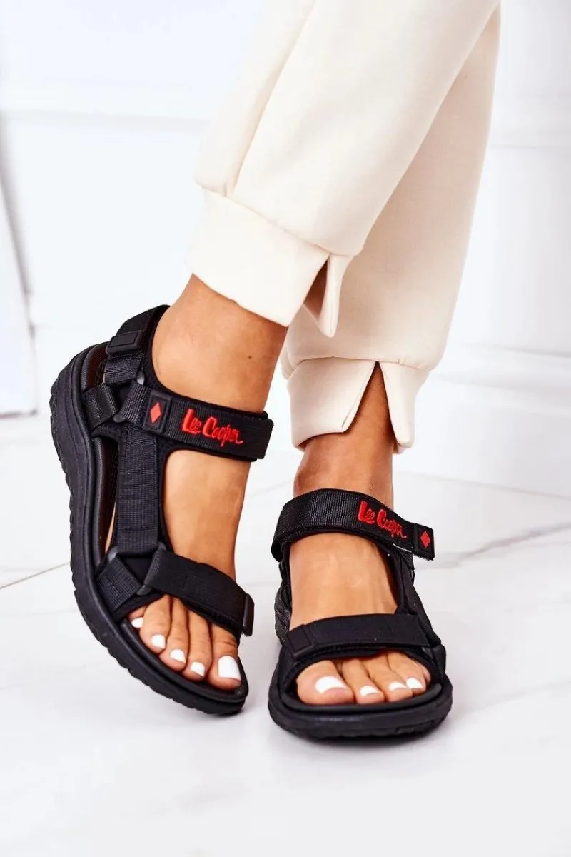 Sale Damskie Sportowe Sandały LCW-22-34-0961 Czarne Damskie Sandały Płaskie