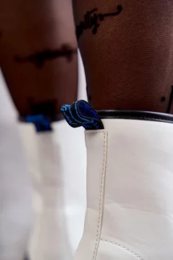 Botki Sznurowane|Botki Płaskie><noscript><img width=