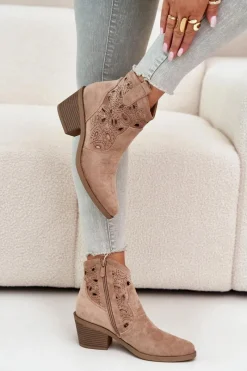 Botki Na Słupku|Botki Na Obcasie><noscript><img width=