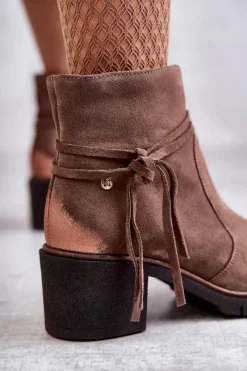 Discount Damskie Zamszowe Botki 05720-14 Jasnobrązowe Damskie Botki Maciejka|Botki Na Słupku