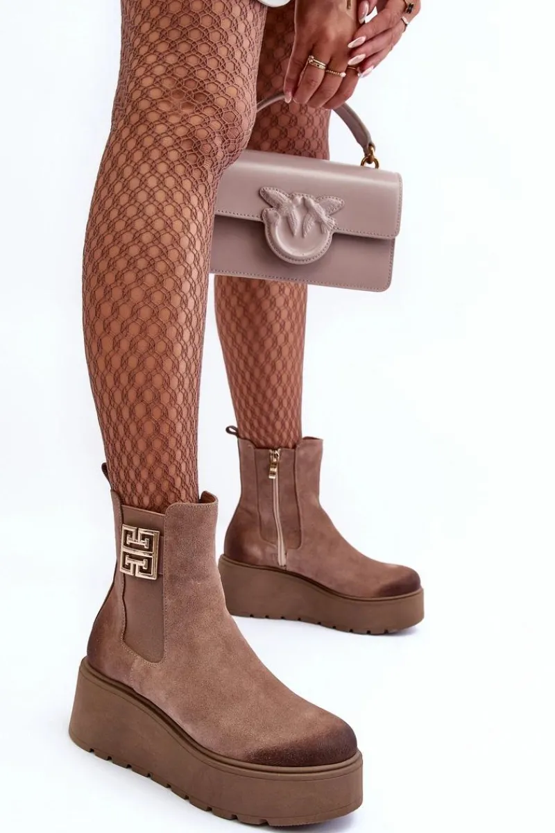 Sale Damskie Zamszowe Botki Na Masywnej Platformie Ciemnobeżowe Lemar Savira Damskie Botki Na Koturnie|Botki Zimowe Damskie