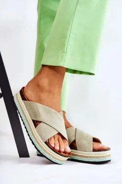 Online Damskie Zamszowe Klapki Na Platformie Zielone Neriko Damskie Klapki Na Platformie|Klapki Damskie Klasyczne