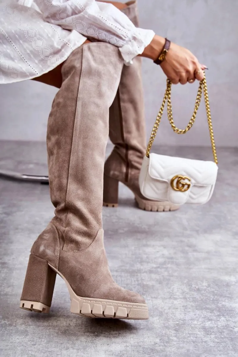 Outlet Boto Damskie Zamszowe Kozaki Muszkieterki Beżowe Georgette