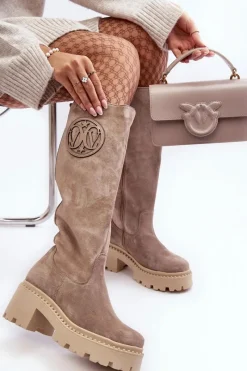 Kozaki Wiosenne|Kozaki Przed Kolano><noscript><img width=