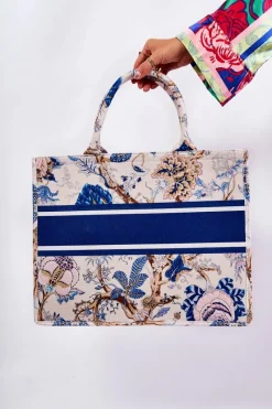 Torebki Klasyczne>Boto Duża Klasyczna Torebka W Print Beżowo-Niebieska Micola