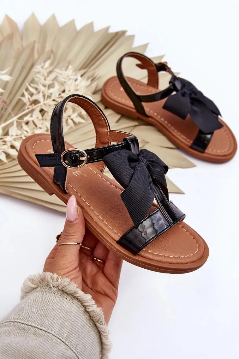 Outlet Evento Dziecięce Lakierowane Sandałki Z Kokardą Czarne Netina