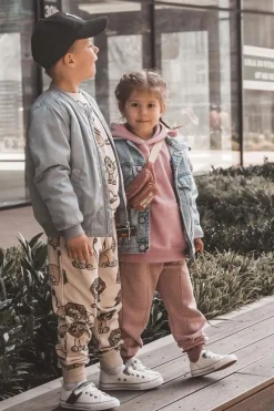 Chłopięce|Dziewczęce><noscript><img width=