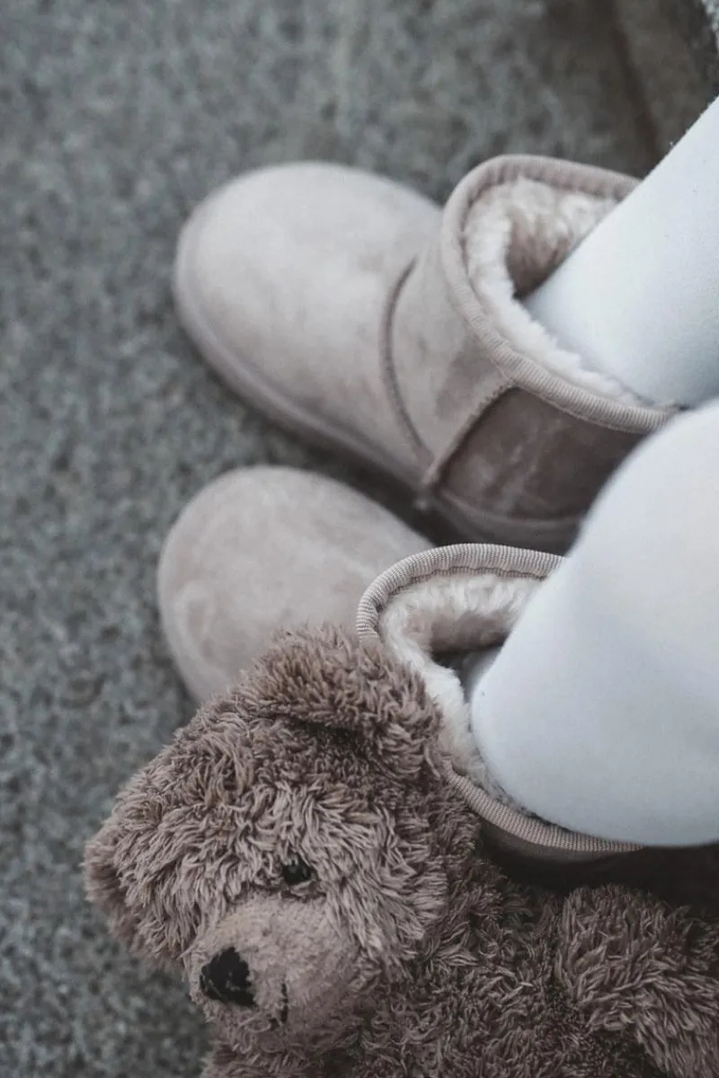 Dziewczęce|Chłopięce>Boto Dziecięce Ocieplane Botki Śniegowce Jasnobeżowe Gooby Beżowy