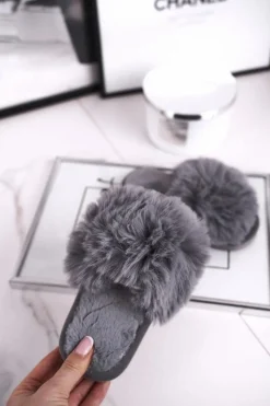 Outlet Boto Dziecięce Papcie Klapki z Futerkiem Szare Snow Ball