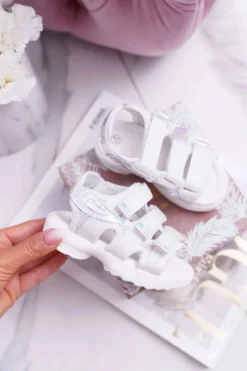 Discount Dziecięce Sandały Na Rzepy Dla Dziewczynki Białe Kimmi Dzieci Dziewczęce