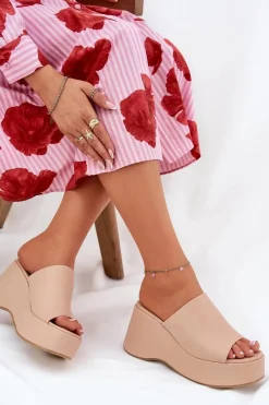 Outlet Boto Eko Skórzane Klapki Damskie Na Platformie I Koturnie Beżowe Kisoffi Beżowy