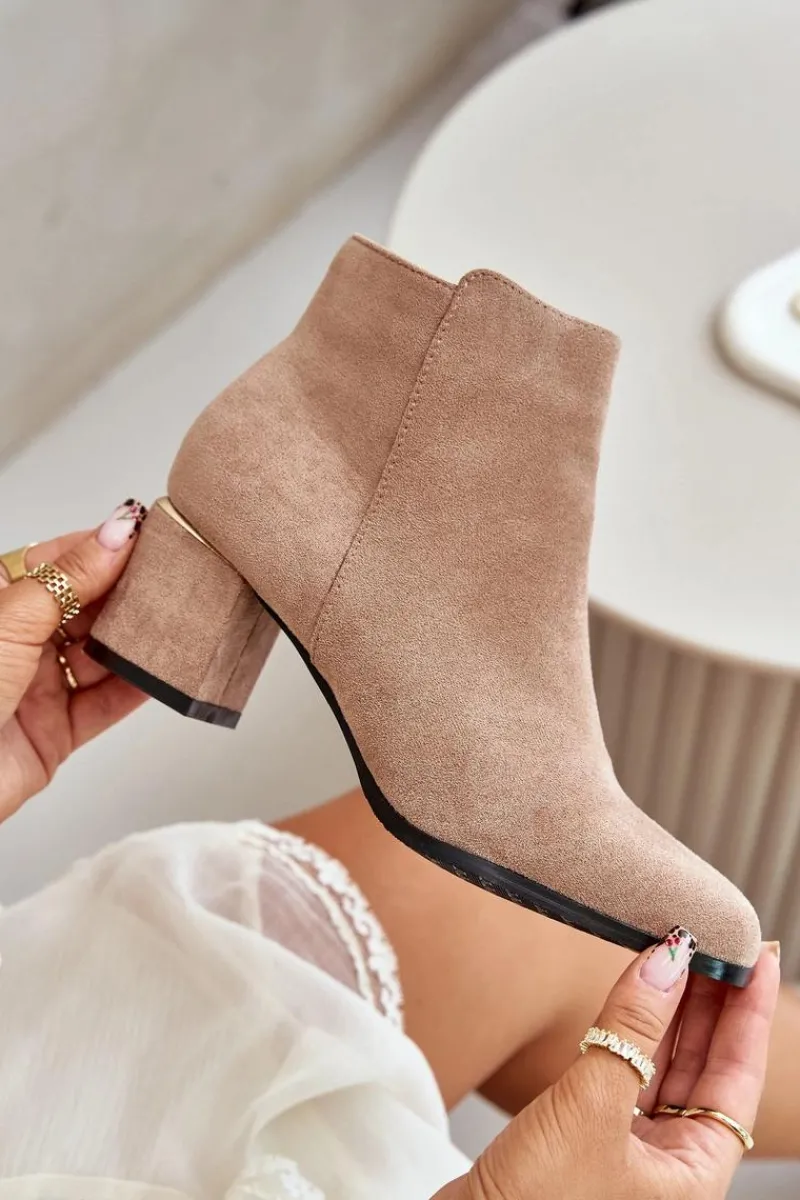 Best Boto Eko Zamszowe Botki Na Słupku Zapinane Na Zamek Ciemnobeżowe Sairis