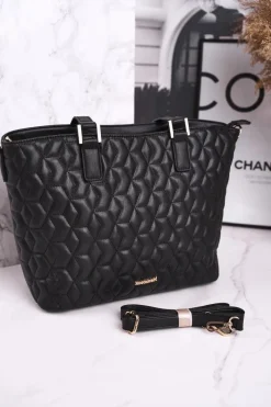 Torebki Monnari|Torebki Klasyczne>Monnari Elegancka Damska Torebka BAG5470-020 Czarna Pikowana