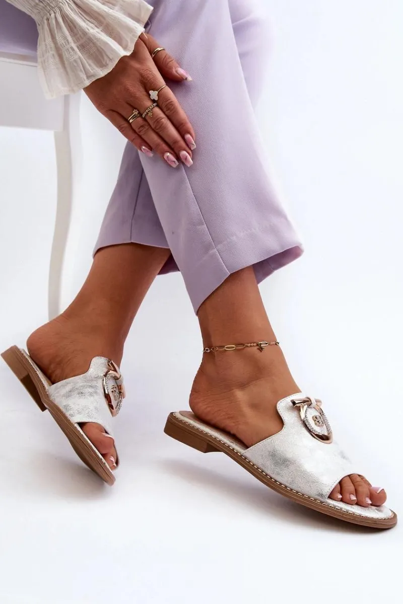 Clearance Eleganckie Błyszczące Klapki Damskie Z Ozdobą S.Barski KV27-032 Srebrne Damskie Klapki Damskie Klasyczne