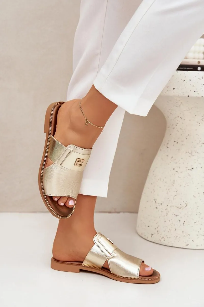 Klapki Damskie Klasyczne>Zazoo Eleganckie Klapki Ze Skóry Naturalnej Na Płaskim Obcasie 40423 Złote Złoty