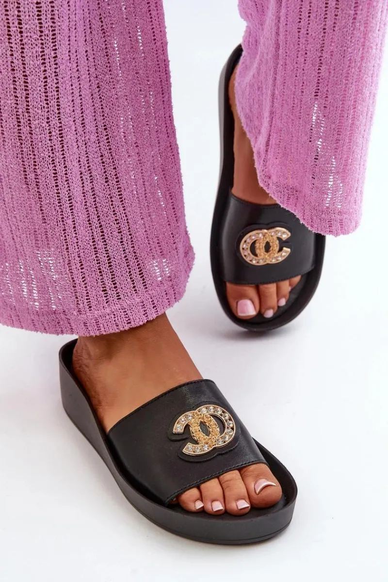 Damskie buty S.Barski Eleganckie Lekkie Klapki Damskie Z Ozdobą Skóra Naturalna S.Barski KV27-013 Czarne