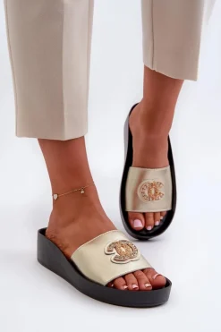 Online Eleganckie Lekkie Klapki Damskie Z Ozdobą Skóra Naturalna S.Barski KV27-013 Złote Damskie Klapki Na Koturnie|Klapki Na Platformie