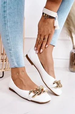 Baleriny Klasyczne>Boto Eleganckie Pikowane Baleriny Z Łańcuchem Białe Coco