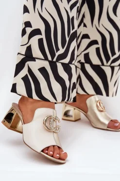 Outlet Laura Messi Eleganckie Skórzane Klapki Na Obcasie 2875 Beżowo-Złote