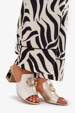 Outlet Laura Messi Eleganckie Skórzane Klapki Na Obcasie 2875 Beżowo-Złote