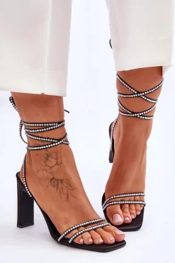 Eleganckie Wiązane Sandały Z Dżetami Czarne Nessy Damskie Sandały Na Obcasie