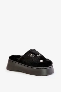 New Futrzane Kapcie Damskie Na Grubej Podeszwie Z Przypinkami Czarne Zintoria Damskie Kapcie Klasyczne