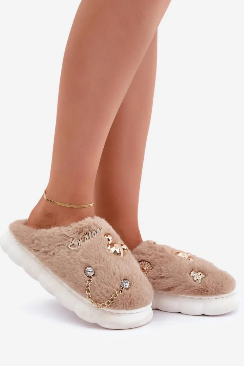 Outlet Futrzane Kapcie Z Przypinkami Ciemnobeżowe Ivelfedi Damskie Kapcie Klasyczne