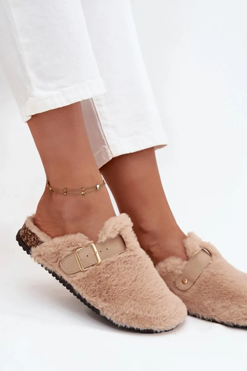 Kapcie Klasyczne|Klapki Korkowe>Boto Futrzane Klapki Damskie Na Platformie Z Paskiem I Klamrą Beżowe Noraline Beżowy