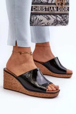 Outlet Buty Sergio Leone Klapki Damskie Lakierowane Na Koturnie Sergio Leone KL213 Czarne