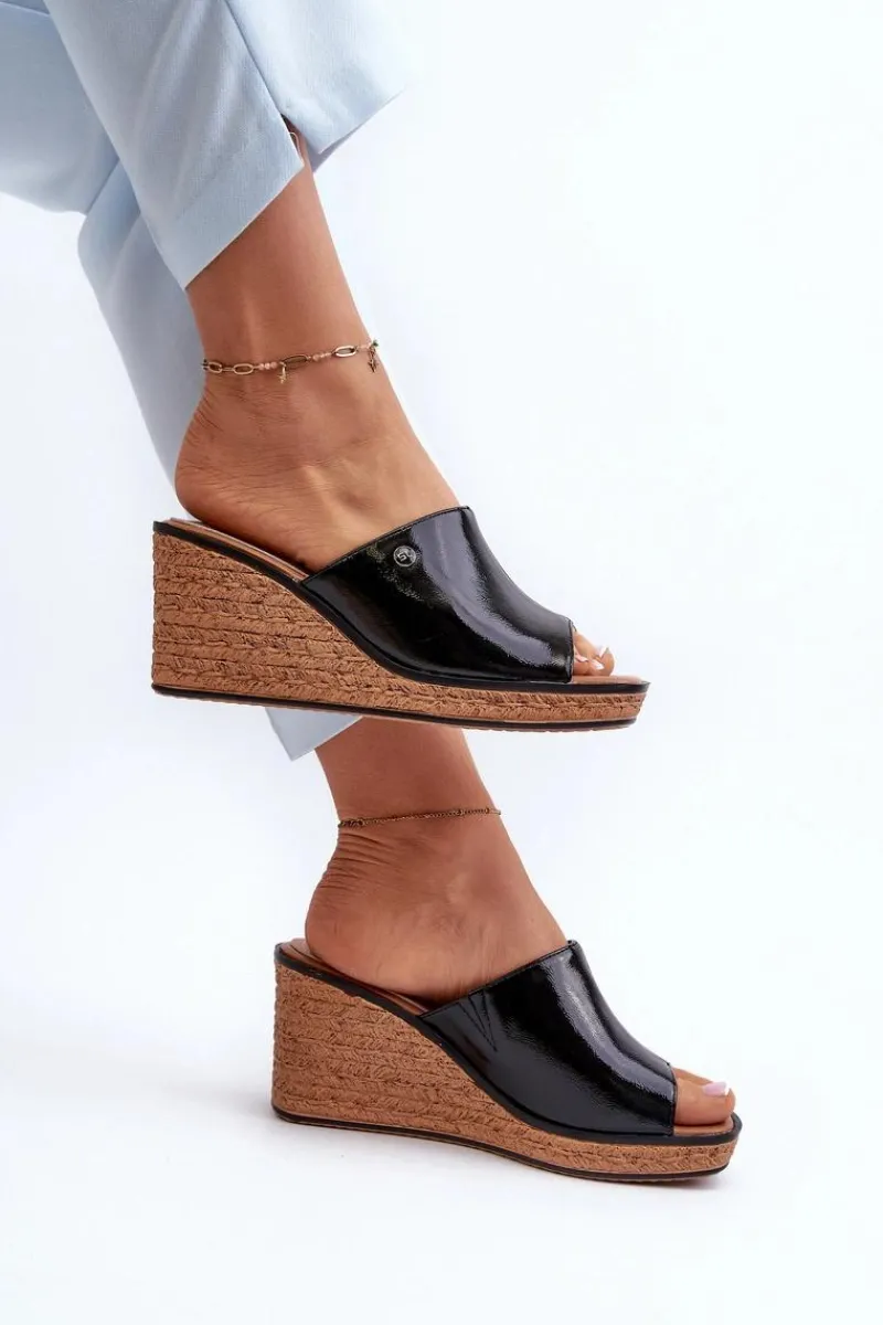 Outlet Buty Sergio Leone Klapki Damskie Lakierowane Na Koturnie Sergio Leone KL213 Czarne