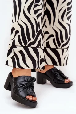 Sale Klapki Damskie Na Słupku Z Eko Skóry Czarne Kikilla Damskie Klapki Na Obcasie|Klapki Damskie Klasyczne