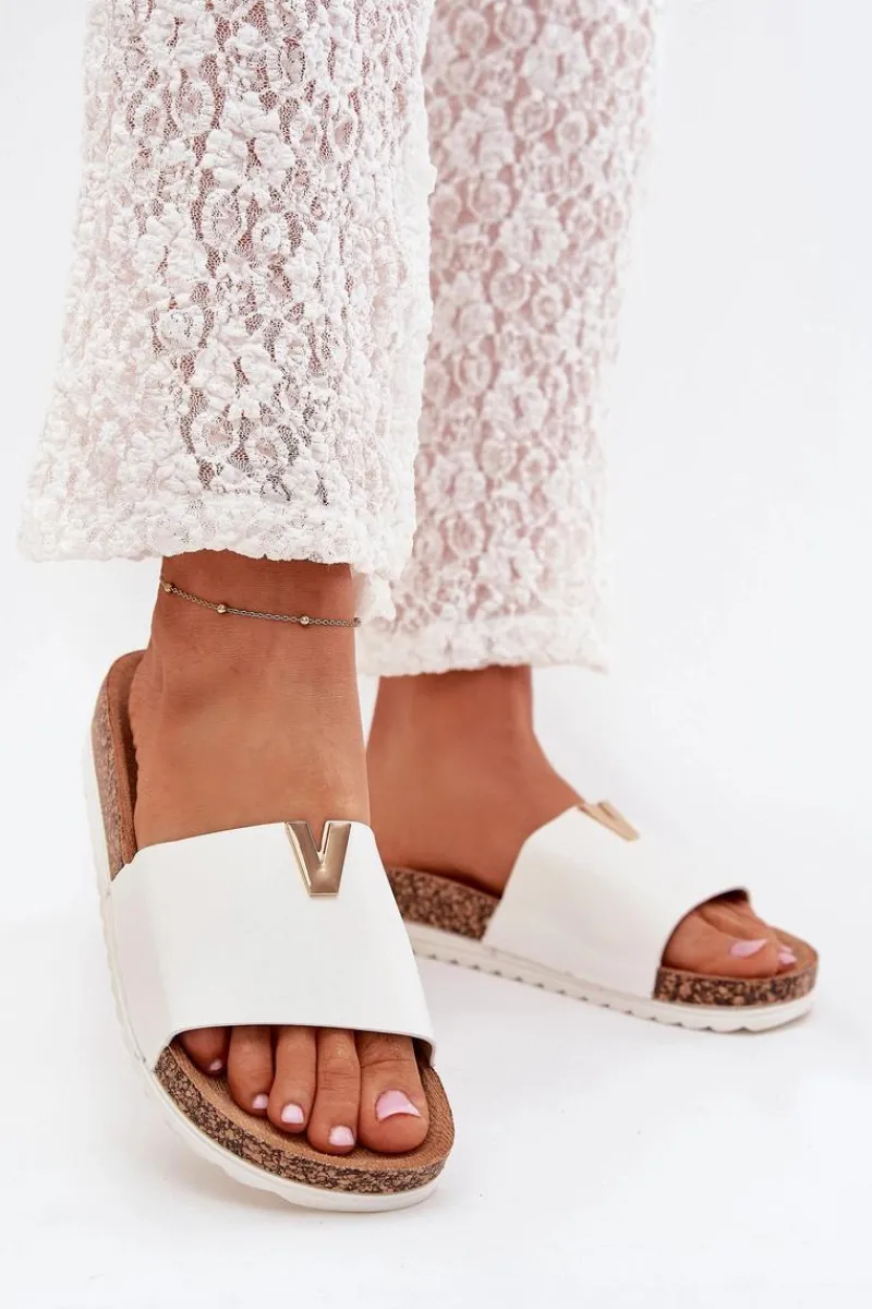 Sale Boto Klapki Damskie Na Korkowej Platformie Z Ozdobnym Detalem Białe Vessira