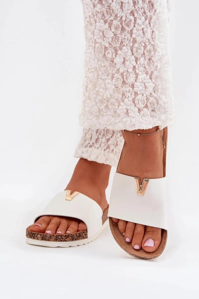 Sale Boto Klapki Damskie Na Korkowej Platformie Z Ozdobnym Detalem Białe Vessira