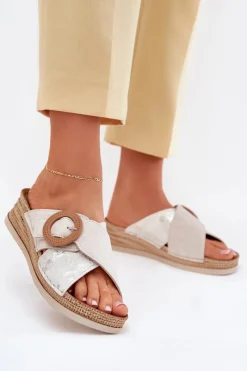 Best Klapki Damskie Na Koturnie Z Ozdobną Klamrą RV000012 Jasnobeżowe Damskie Klapki Na Koturnie|Klapki Na Obcasie