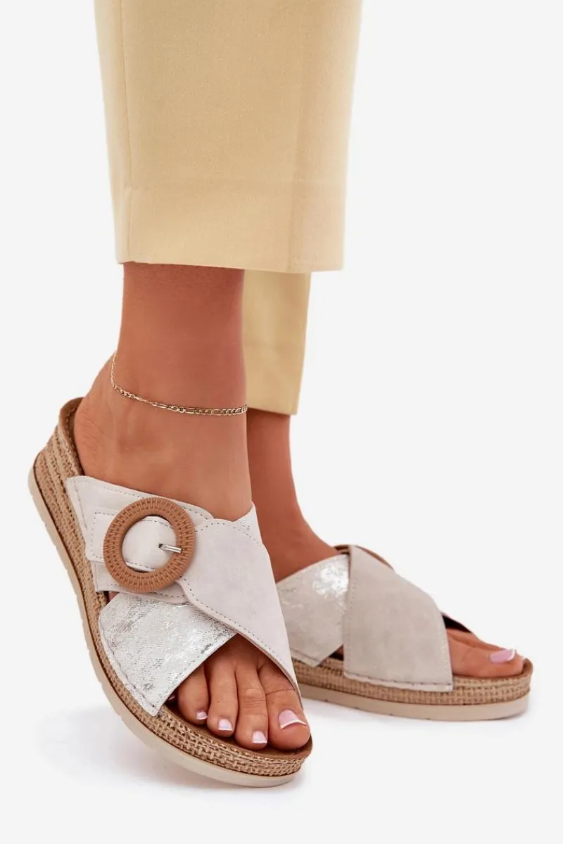 Best Klapki Damskie Na Koturnie Z Ozdobną Klamrą RV000012 Jasnobeżowe Damskie Klapki Na Koturnie|Klapki Na Obcasie