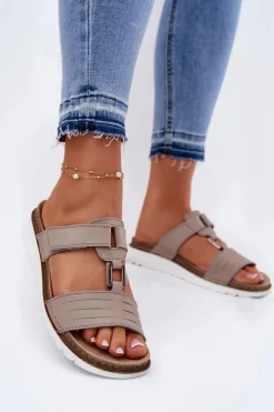 Klapki Damskie Klasyczne>INBLU Klapki Damskie Na Koturnie CN0007GU Beżowe