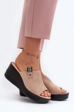 Klapki Na Koturnie|Klapki Damskie Klasyczne>Buty damskie Vinceza Klapki Damskie Na Koturnie Beżowe Vleni