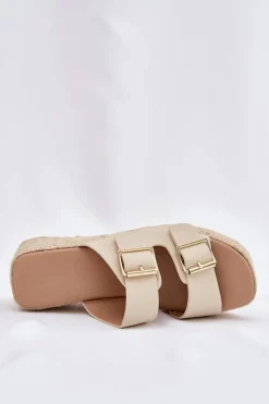 Klapki Na Koturnie|Klapki Na Platformie></noscript>Boto Klapki Damskie Na Koturnie Z Plecionką I Klamrami Beżowe Pasinea Beżowy