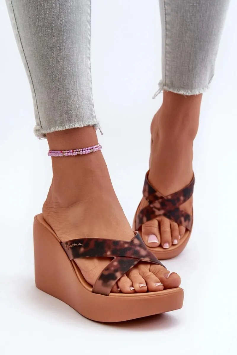 Klapki Na Koturnie|Klapki Na Platformie>Ipanema Klapki Damskie Na Koturnie 83520 High Fashion Slide Fem Brązowe Brązowy