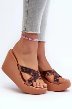 Klapki Na Koturnie|Klapki Na Platformie>Ipanema Klapki Damskie Na Koturnie 83520 High Fashion Slide Fem Brązowe Brązowy