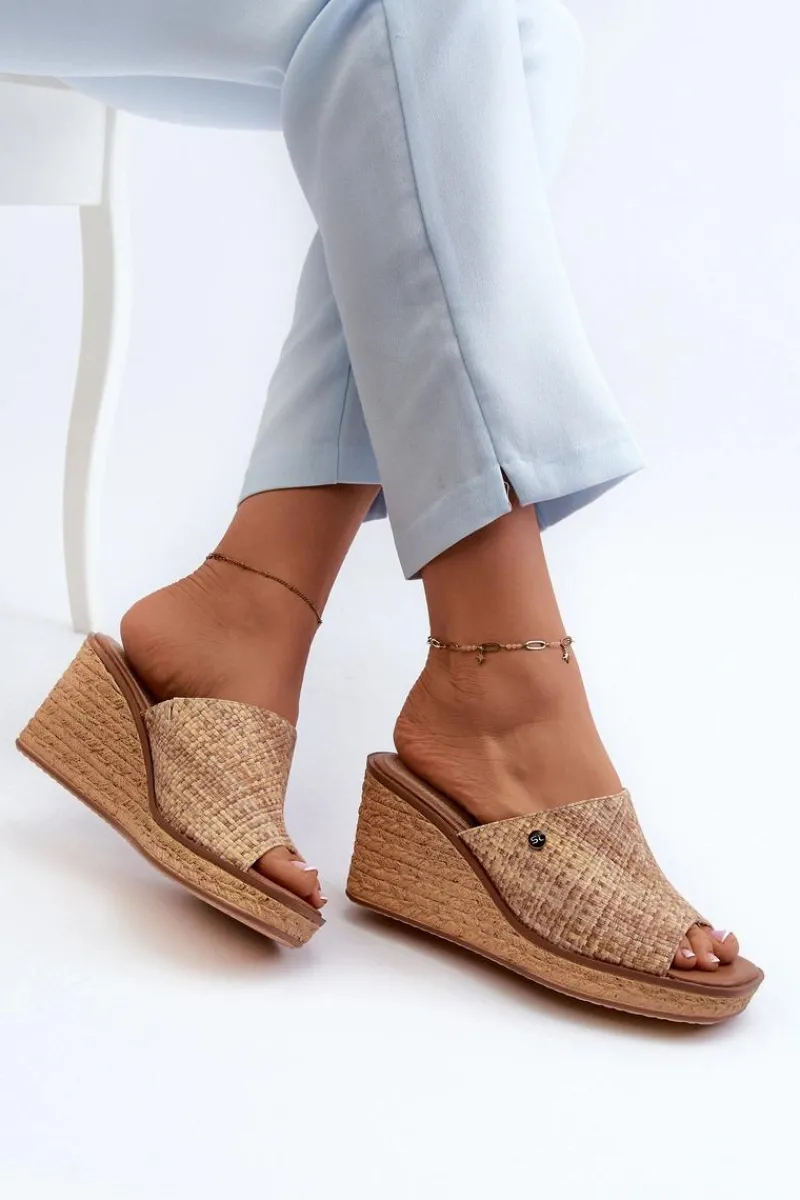 Klapki Na Koturnie|Klapki Damskie Klasyczne>Buty Sergio Leone Klapki Damskie Na Koturnie Sergio Leone KL213 Beżowe