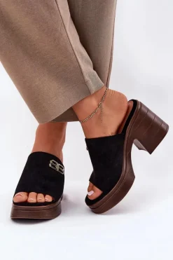 Klapki Na Obcasie>Buty damskie Vinceza Klapki Damskie Na Masywnym Obcasie Ze Złotym Detalem Vinceza 17400 Czarne Czarny