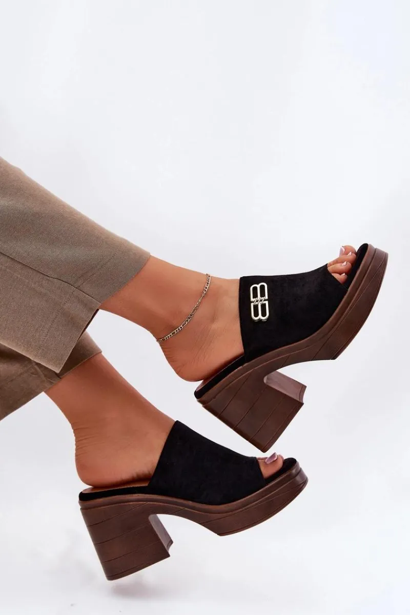 Klapki Na Obcasie>Buty damskie Vinceza Klapki Damskie Na Masywnym Obcasie Ze Złotym Detalem Vinceza 17400 Czarne Czarny