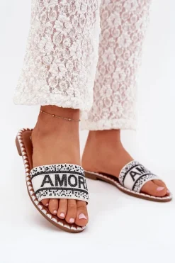 Best Klapki Damskie Na Płaskim Obcasie Ze Zdobieniem Amore Białe Avelina Damskie Klapki Damskie Klasyczne