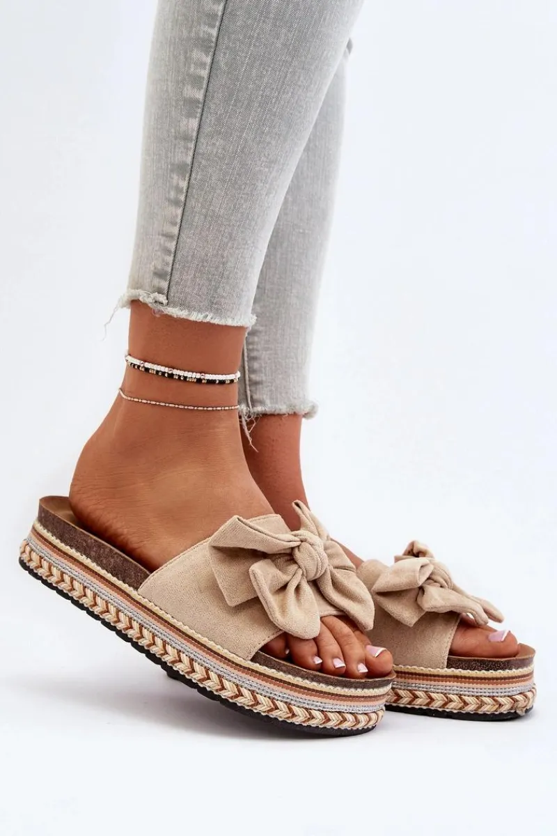 Klapki Na Platformie|Klapki Damskie Klasyczne>Boto Klapki Damskie Na Platformie Z Kokardą Beżowe Evatria